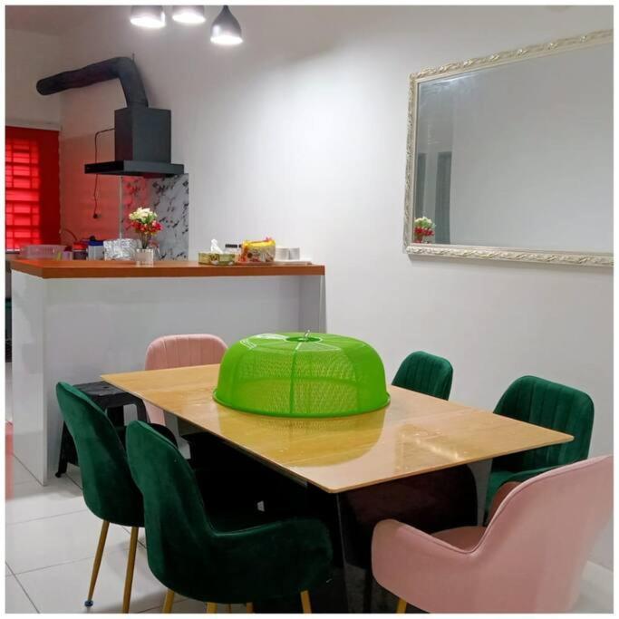 Homestay Ibu Ipoh Buitenkant foto